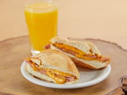 Combo Energia: Misto Quente Especial + Suco de Laranja